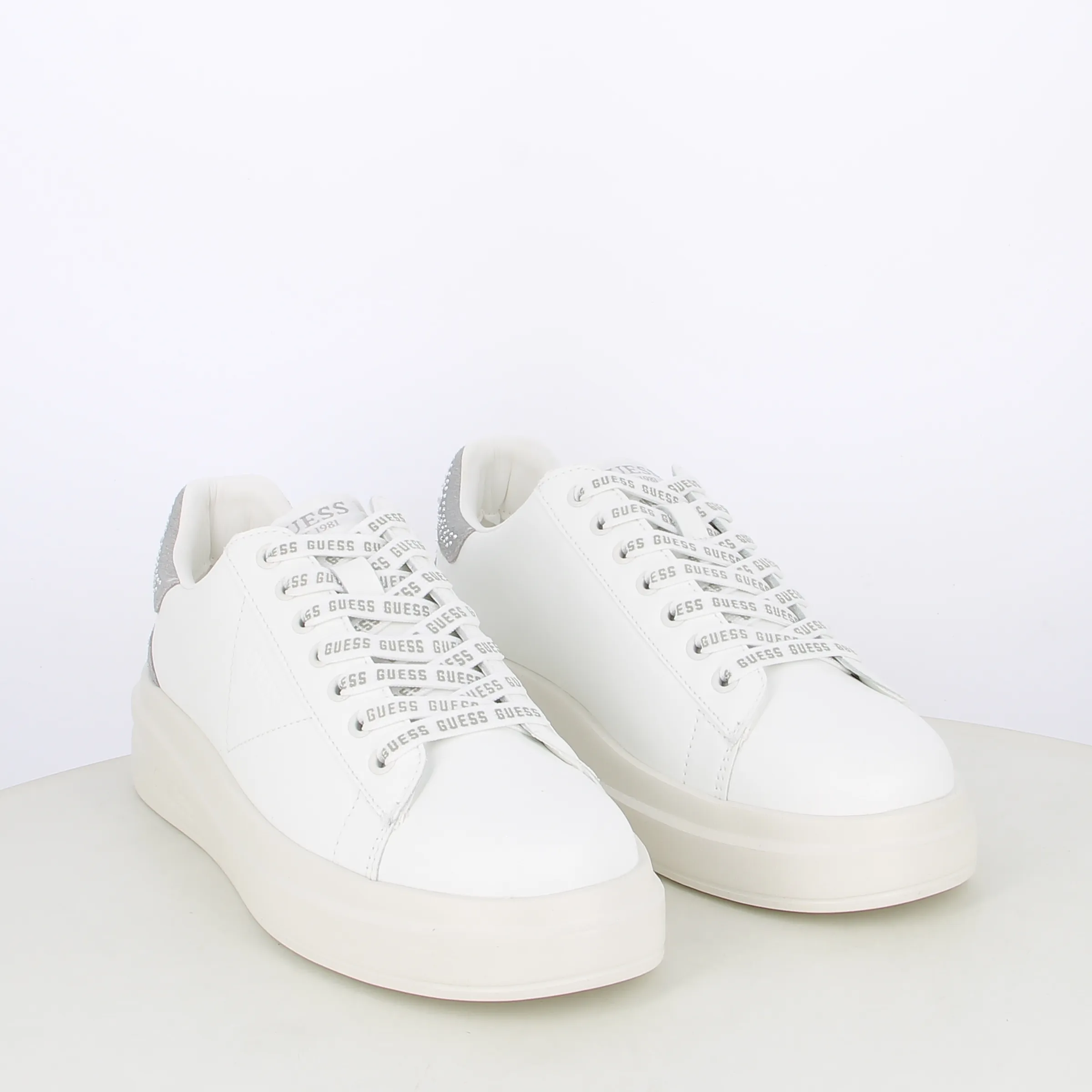 -----Guess -----Sneakers da donna Elbina FLTELB LEA12 ----
