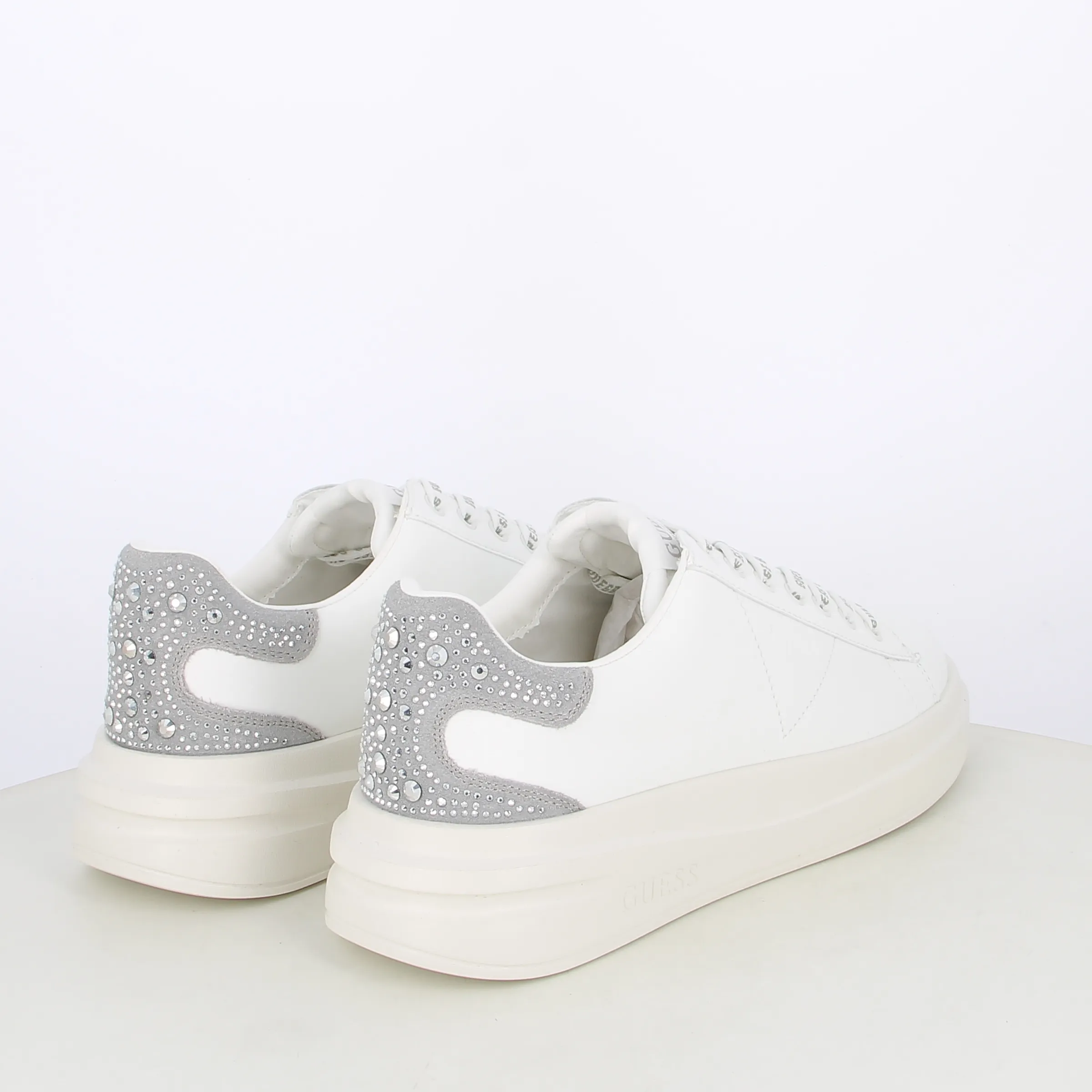 -----Guess -----Sneakers da donna Elbina FLTELB LEA12 ----