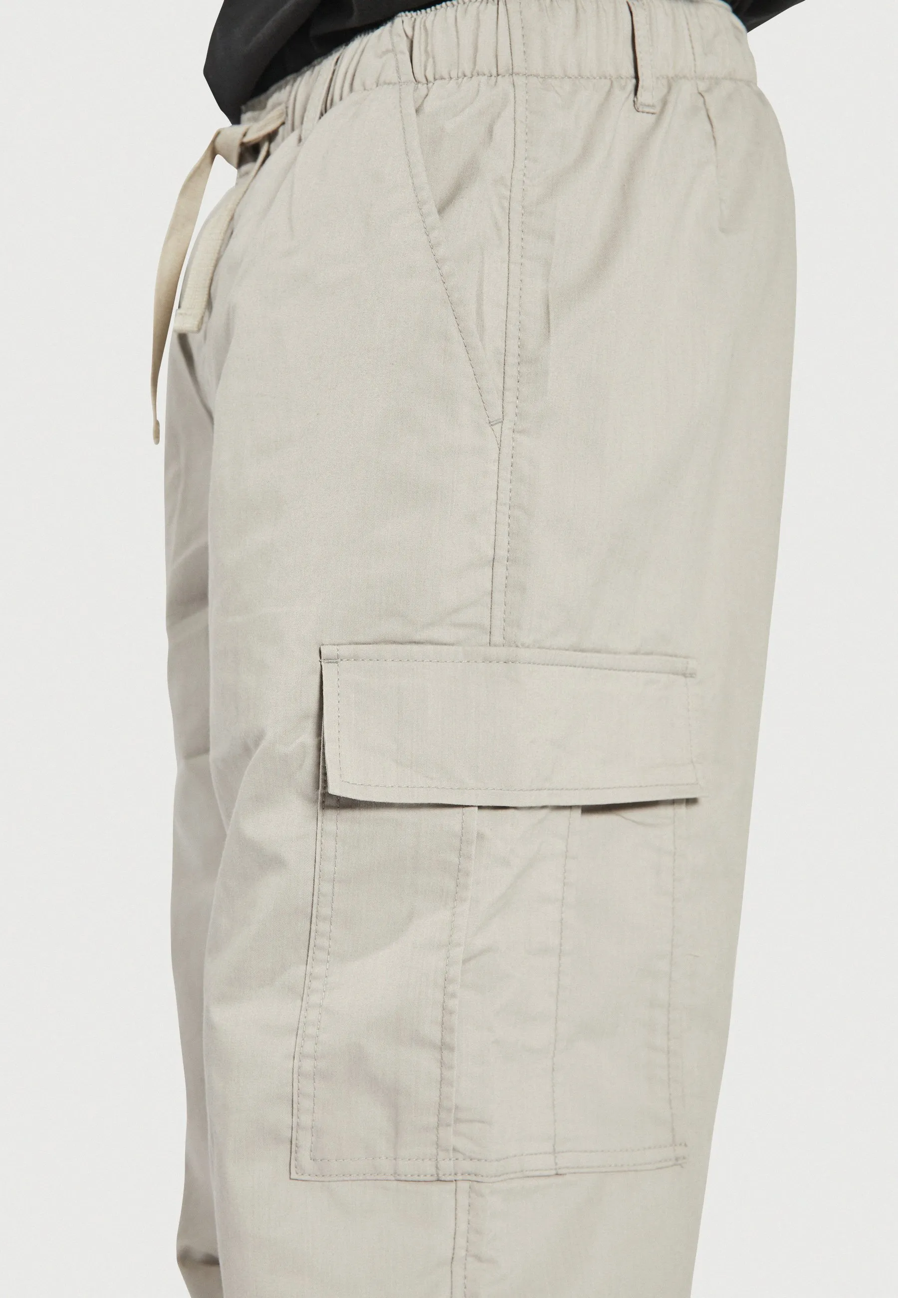 ADRIEN PANTS - Pantaloni cargo