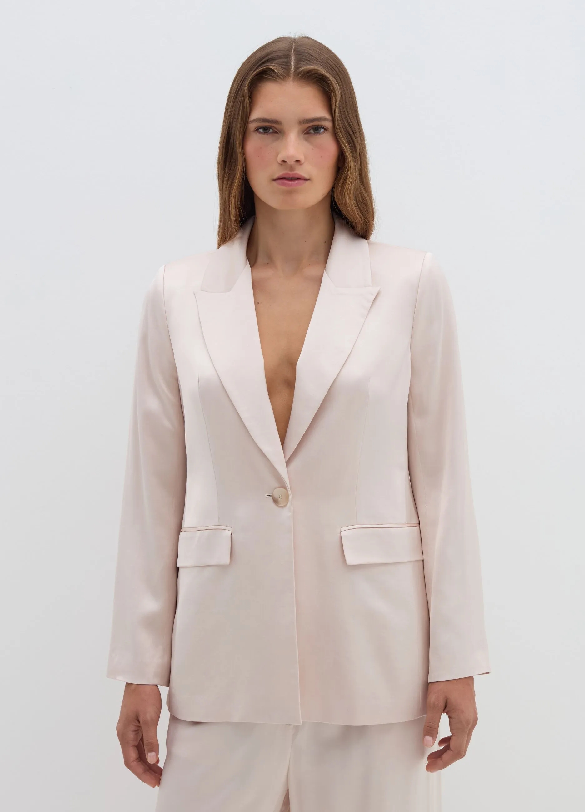 Blazer fluido monopetto in viscosa satin