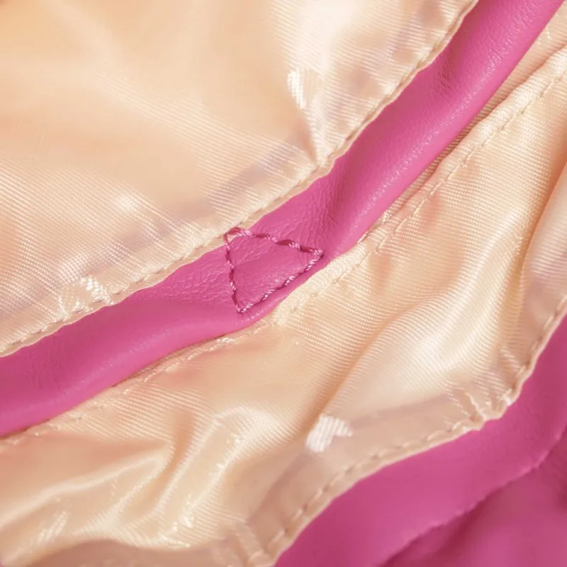 BORSA A SECCHIELLO CON INTRECCIO FUCSIA