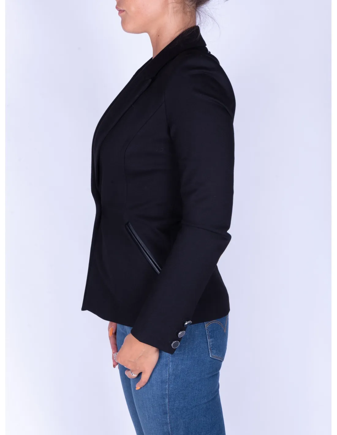 Chaqueta negra mujer Hope Blazer Guess