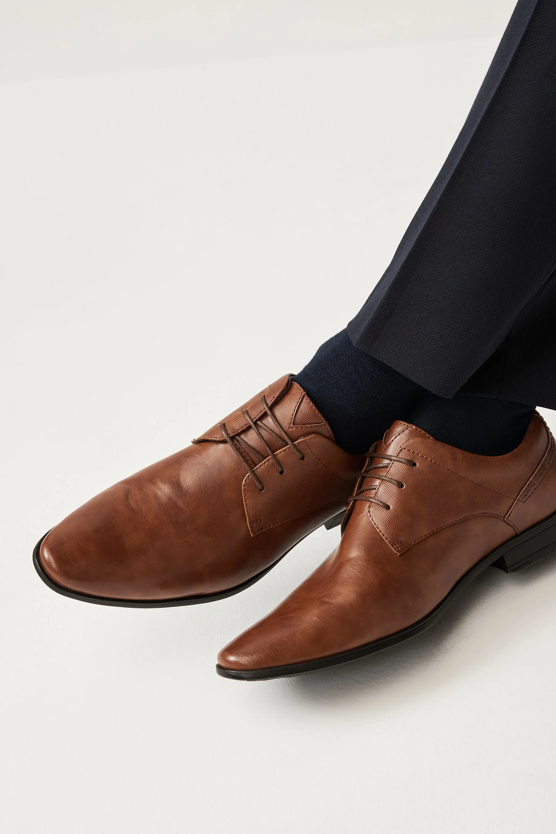Derby Pizzo Scarpe