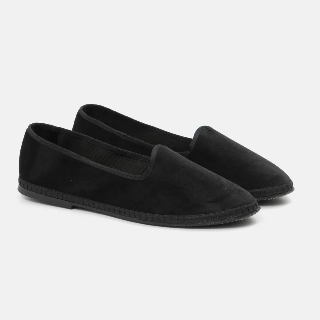 Friulana Manu Mari modello Paola in velluto nero