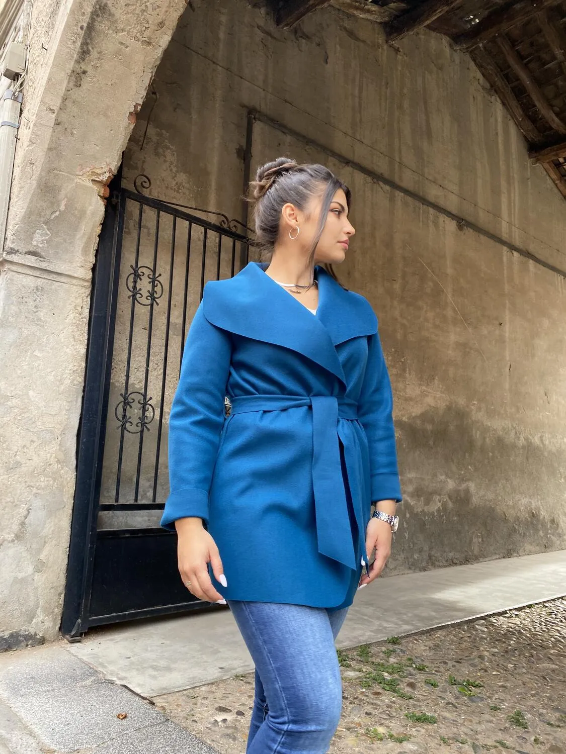Giacca in panno con cintura