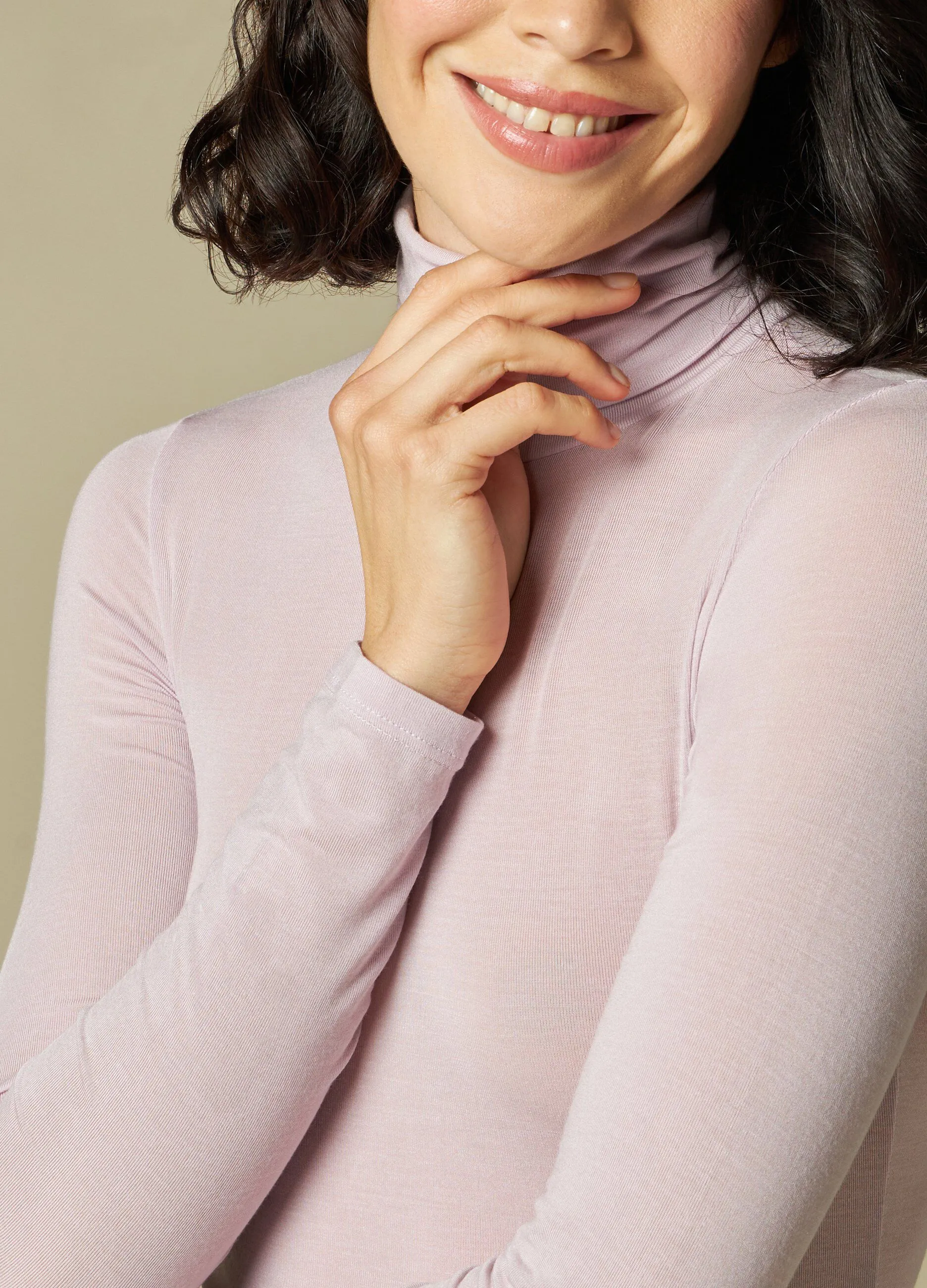 IWIE  Dolcevita in tessuto stretch Made in Italy