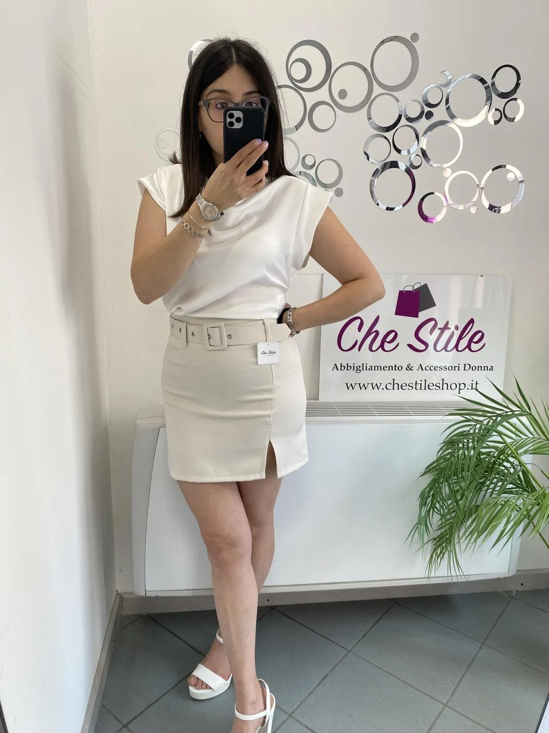 Mini gonna in tessuto con cintura
