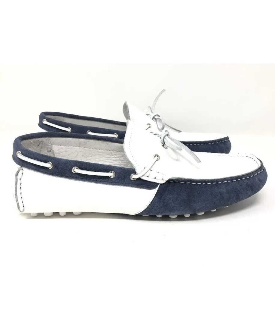 Mocassini uomo estivi, bianco e blu con tacchetti in gomma