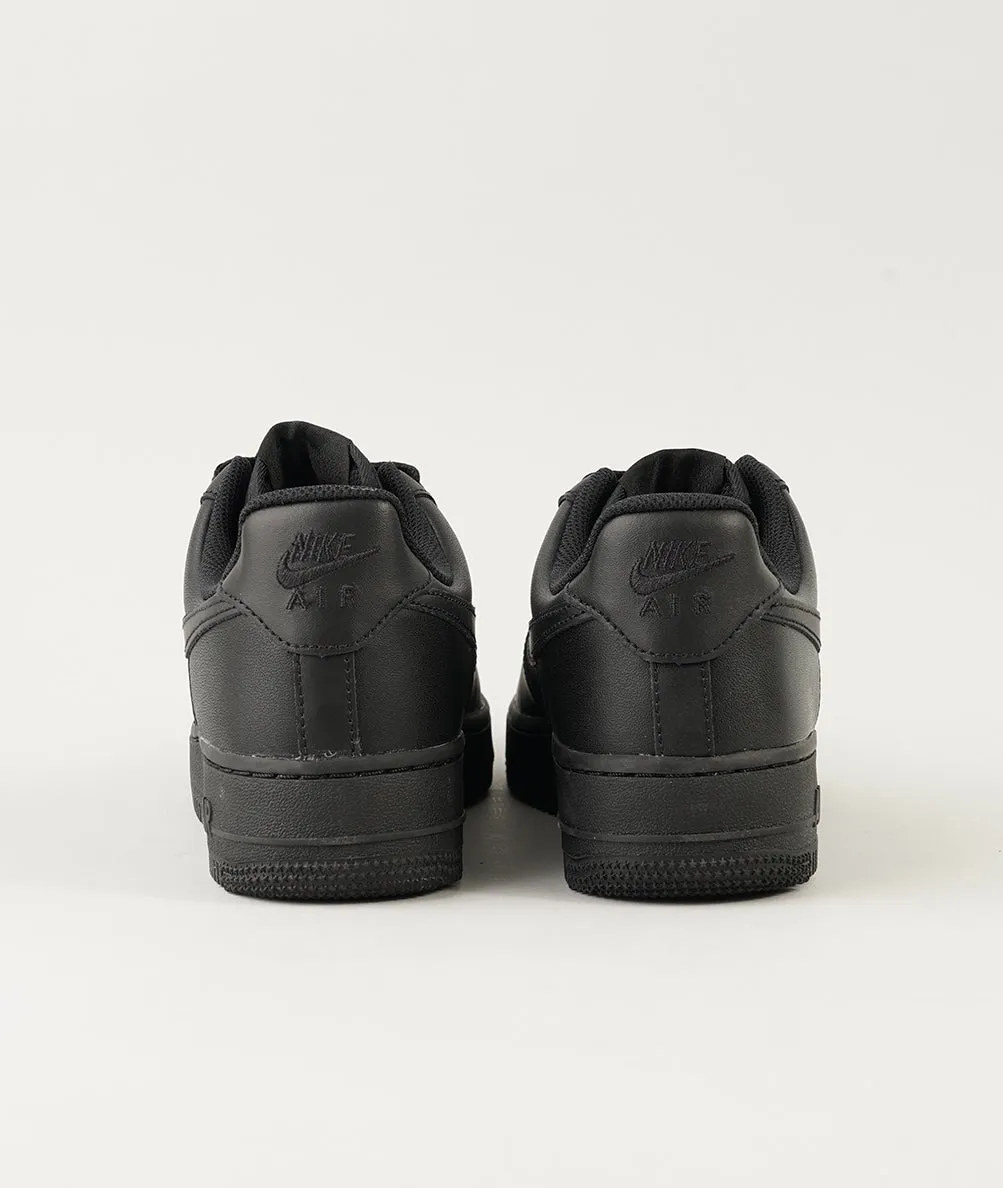 NIKE AIR FORCE 1 '07