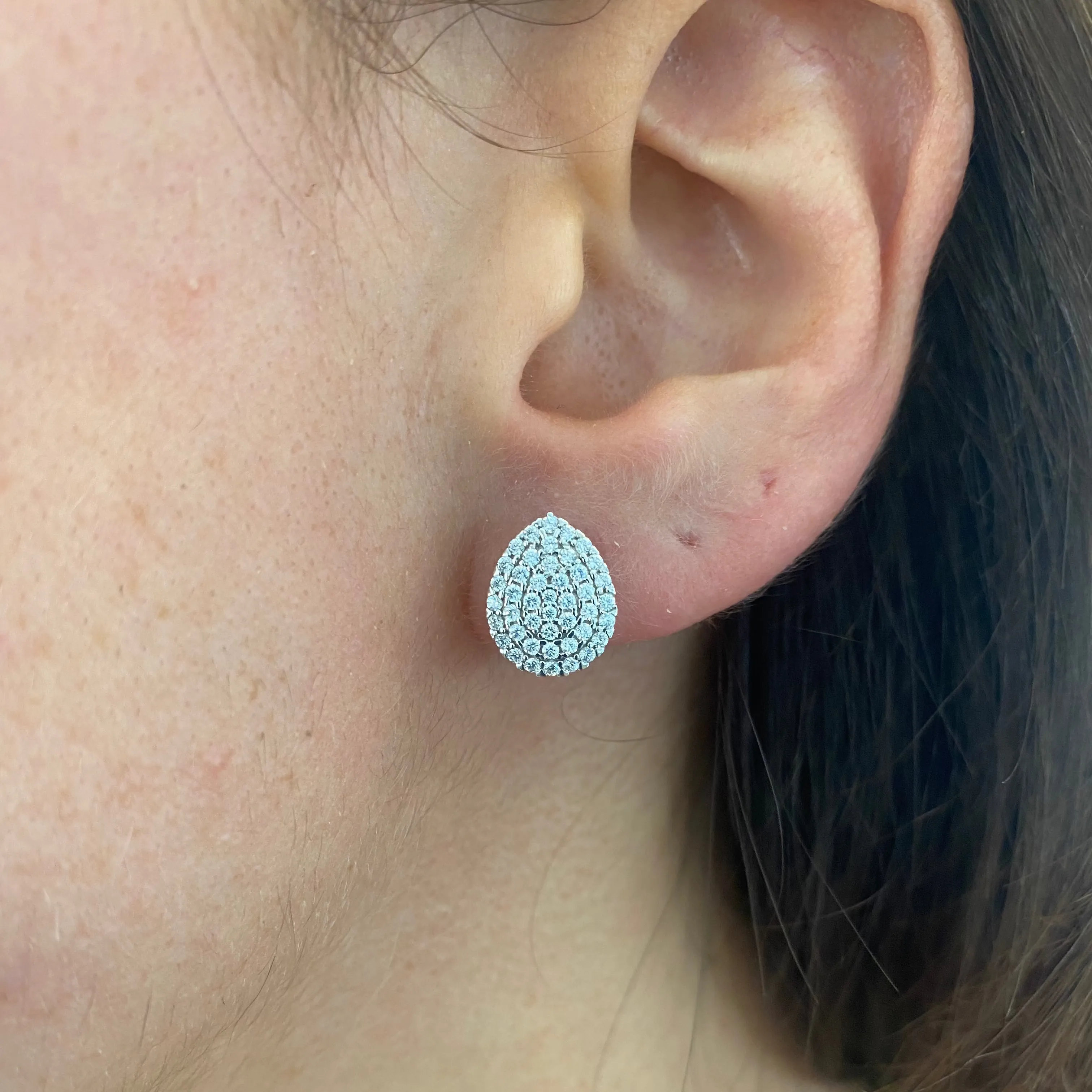ORECCHINI GOCCIA PAVE'