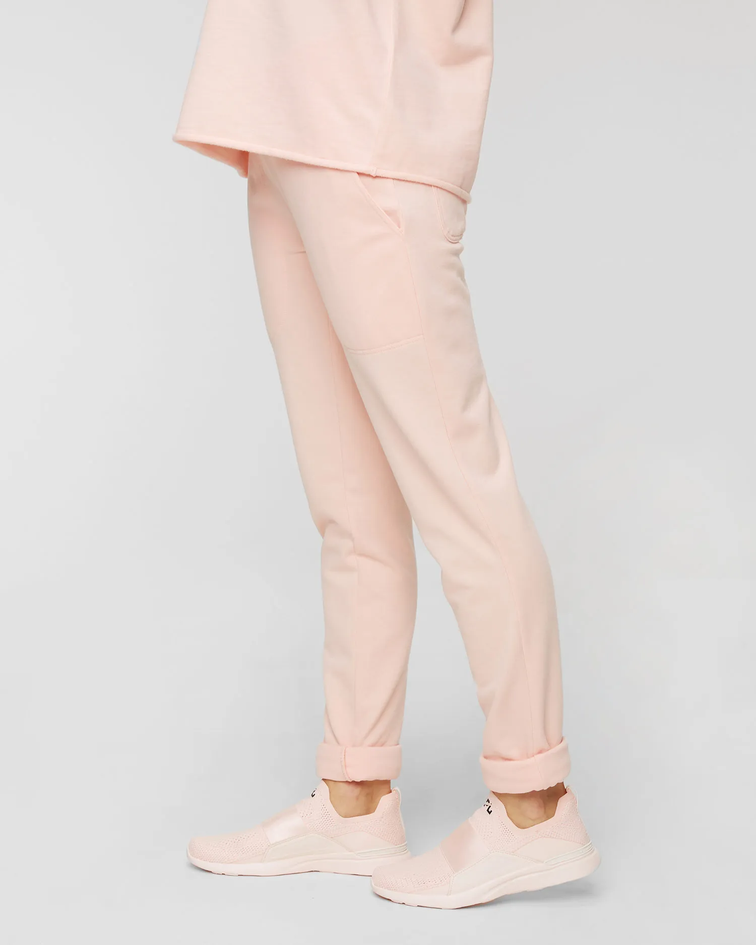 Pantaloni JUVIA FLEECE TROUSERS TURN-UP 83011068-517