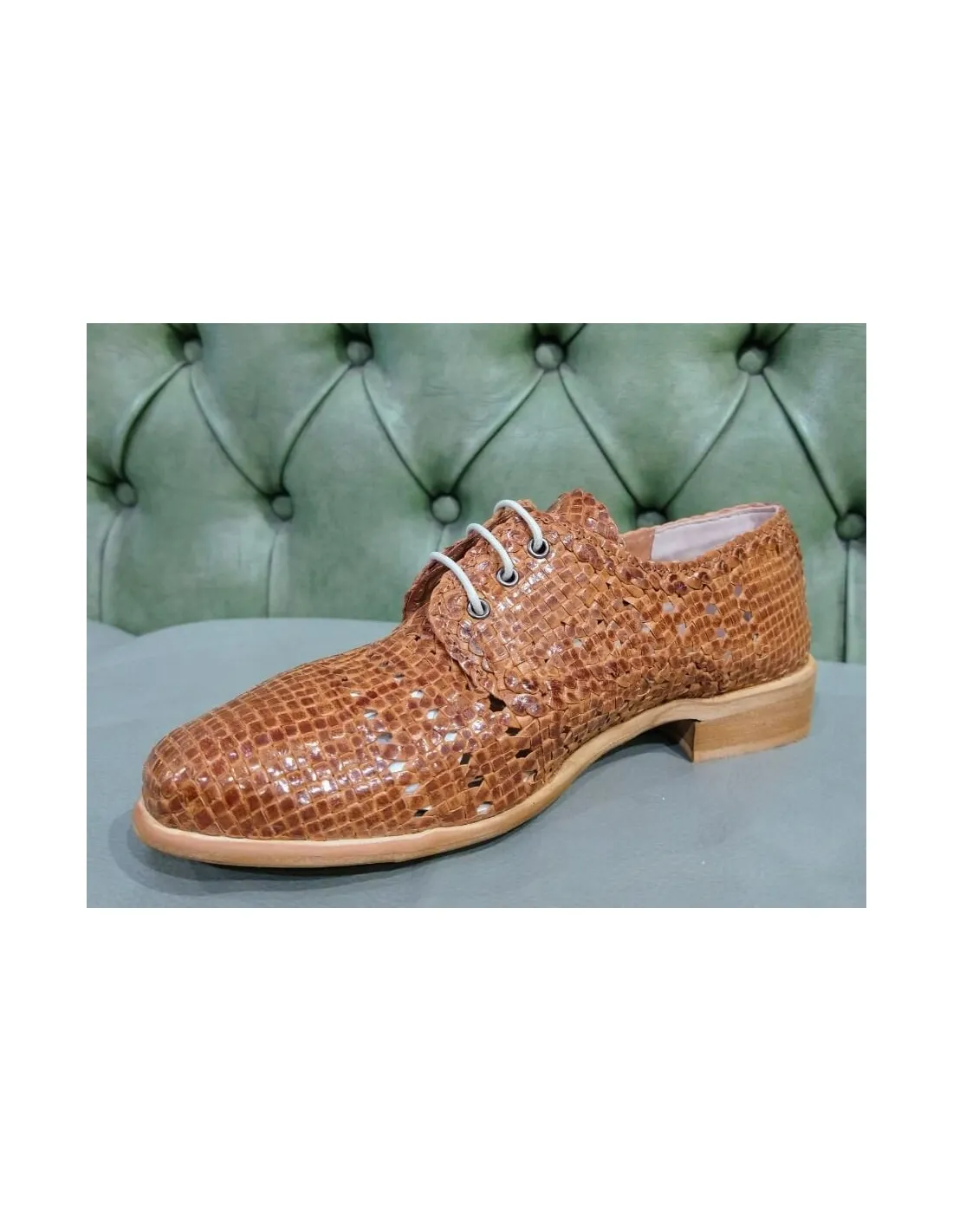 Scarpa stringata francesina
