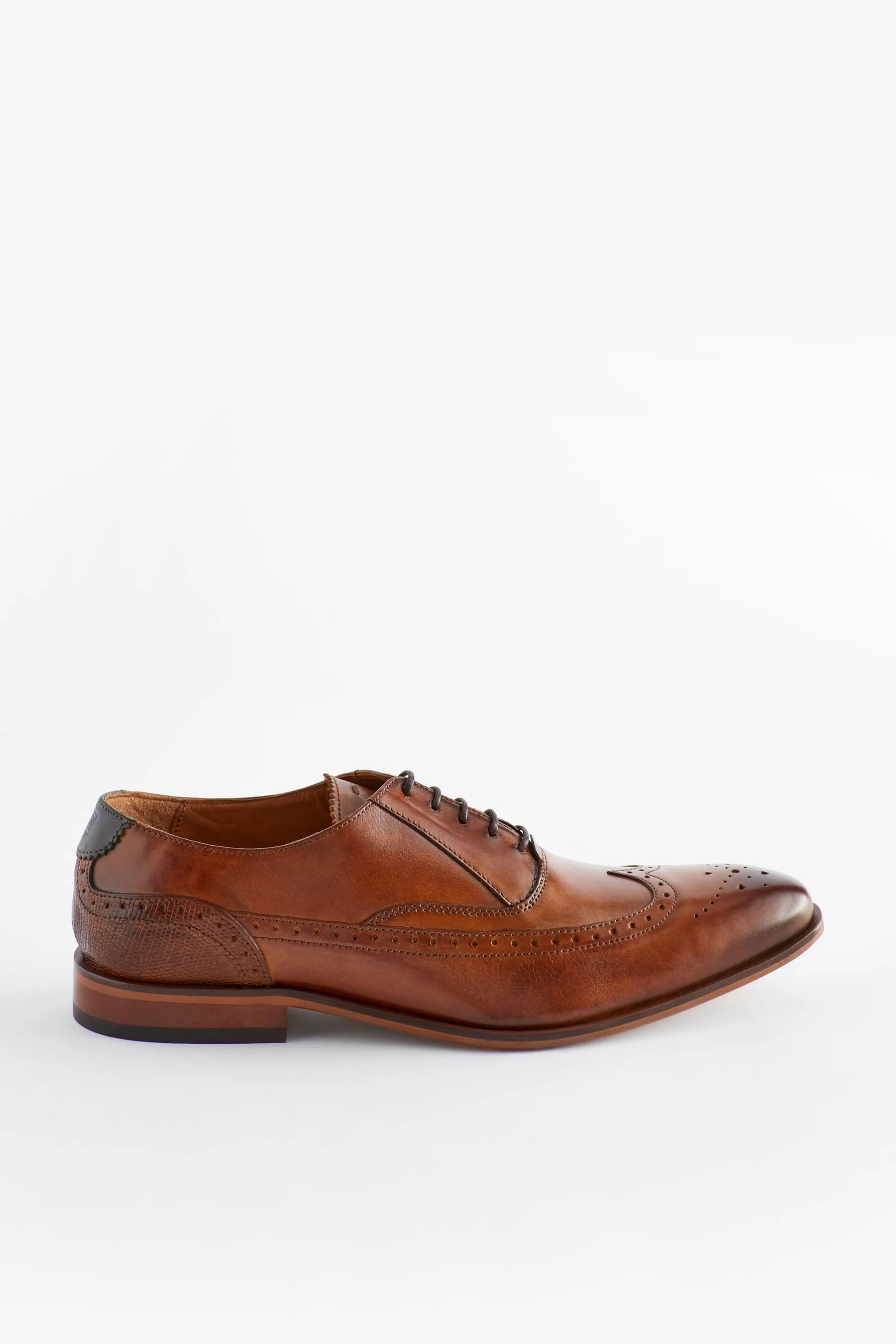 Scarpe brogue in pelle Oxford con punta a coda di Scarpe