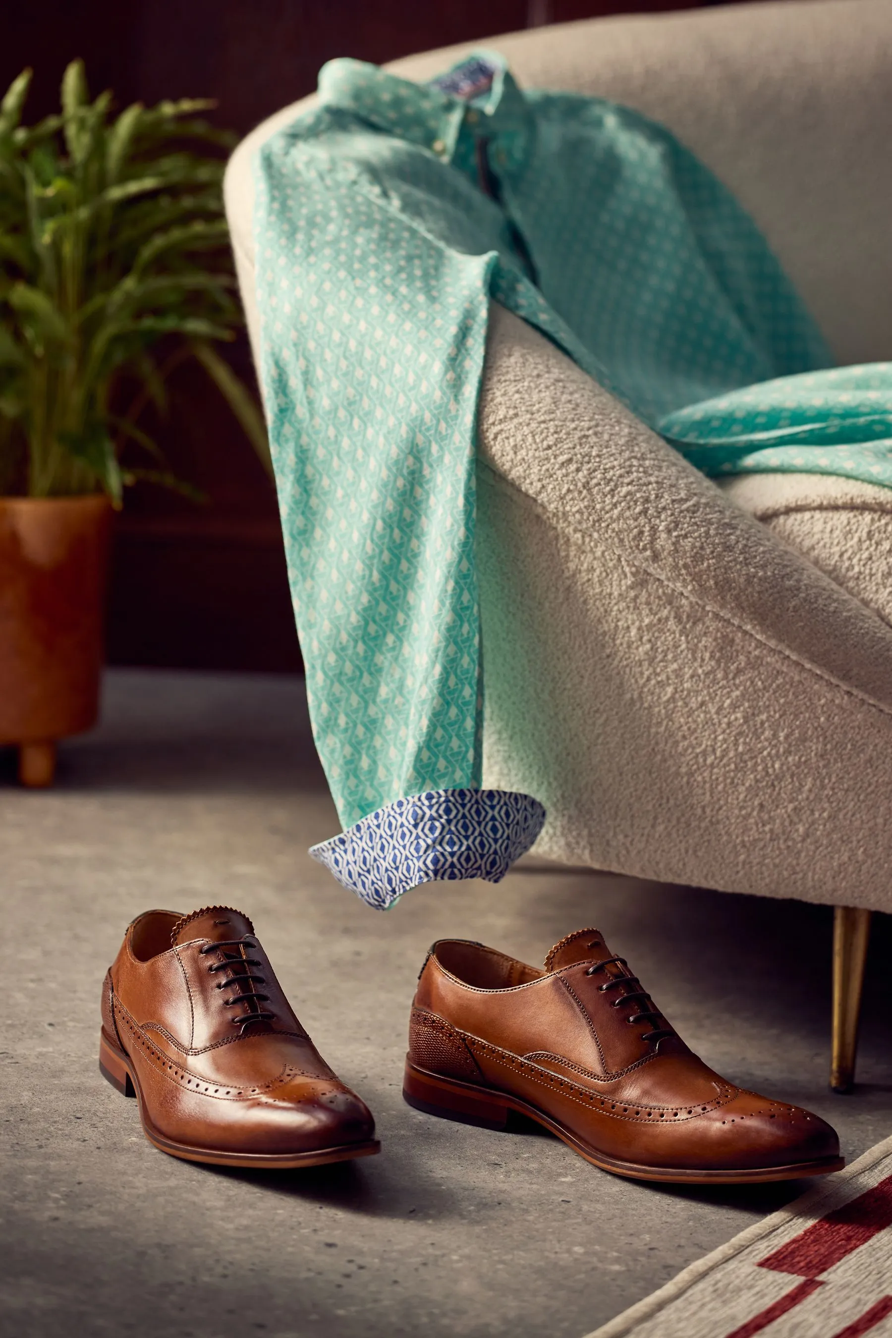 Scarpe brogue in pelle Oxford con punta a coda di Scarpe