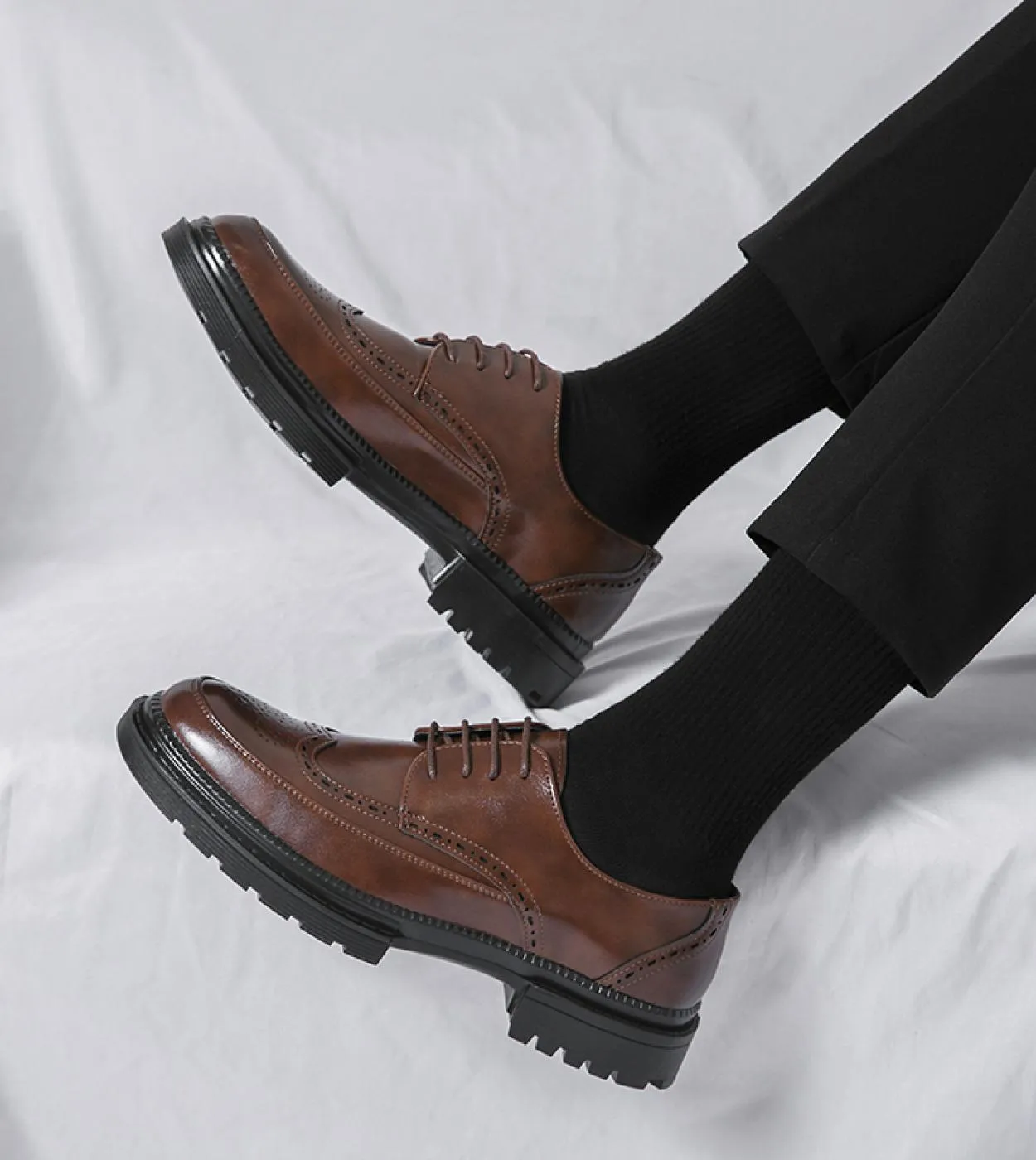 Scarpe classiche da uomo in pelle Scarpe brogue Scarpe oxford Scarpe nere Scarpe eleganti da uomo Scarpe eleganti da uomo