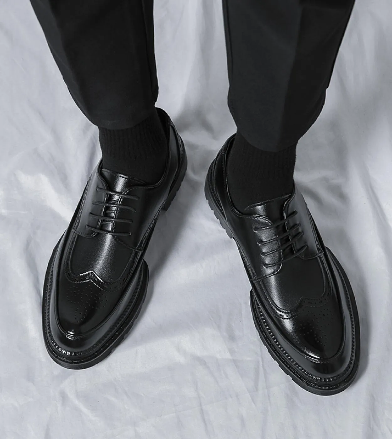Scarpe classiche da uomo in pelle Scarpe brogue Scarpe oxford Scarpe nere Scarpe eleganti da uomo Scarpe eleganti da uomo