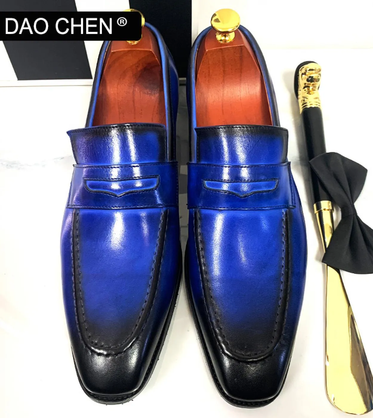 Scarpe eleganti in pelle Mocassini in pelle Scarpe casual in pelle Mocassini da uomo di lusso Uomo