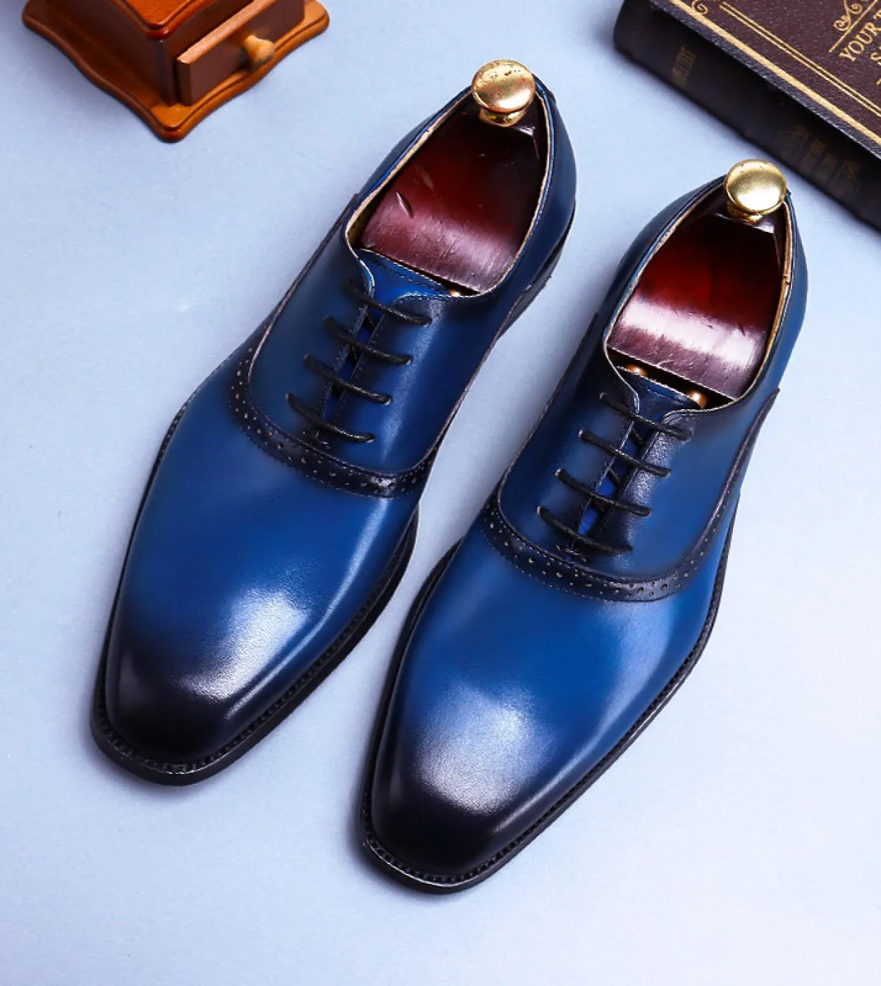 Scarpe Oxford Uomo Tuta in vera pelle Scarpe in pelle di mucca di lusso Uomo Oxford 2023