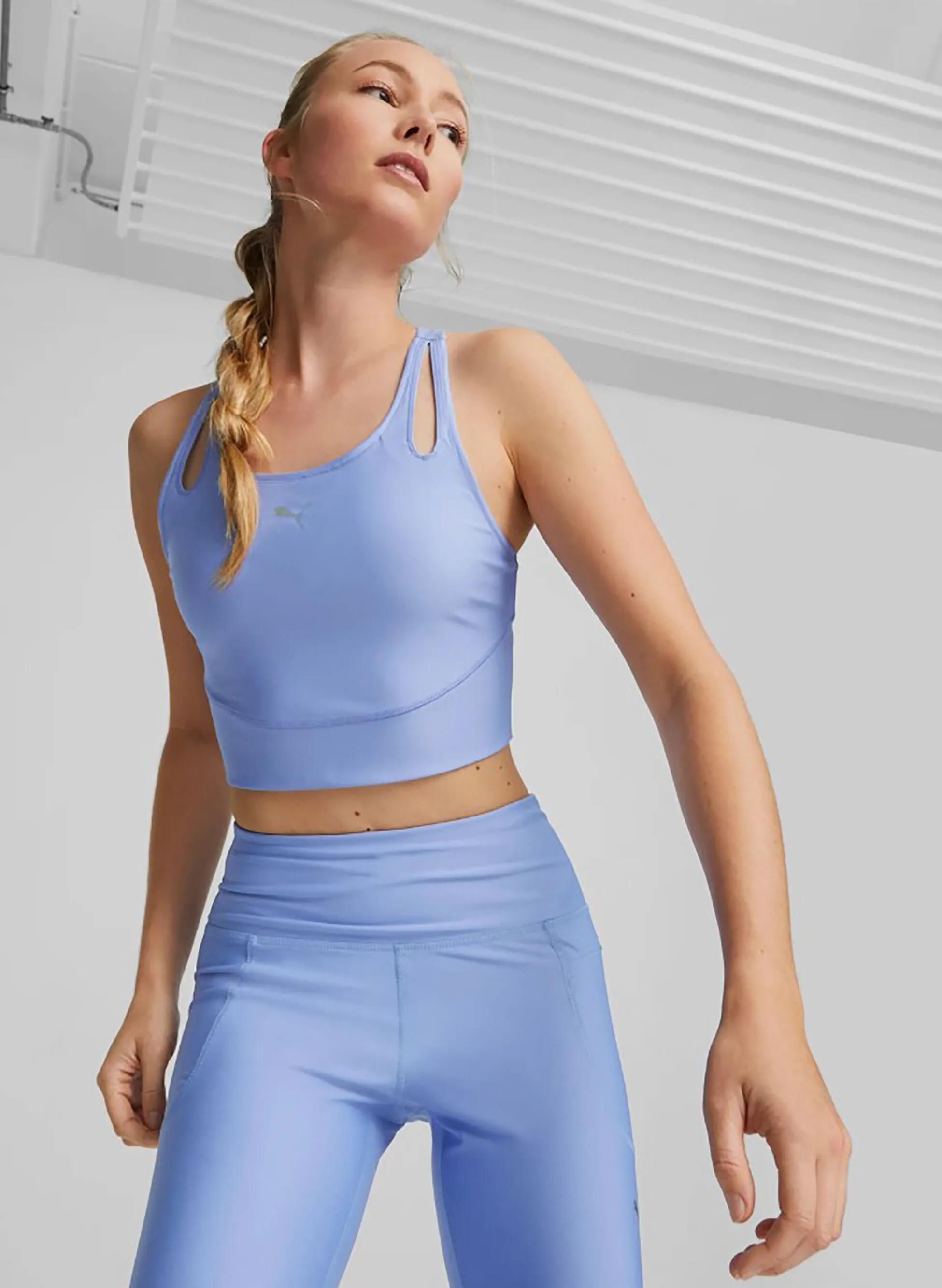 top run ultraform cropped