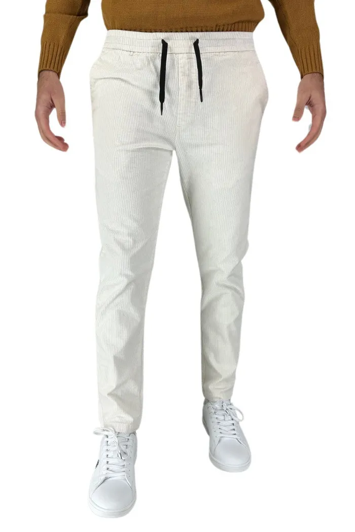 Urban Ring pantalaccio in velluto con logo patch posteriore ur515105