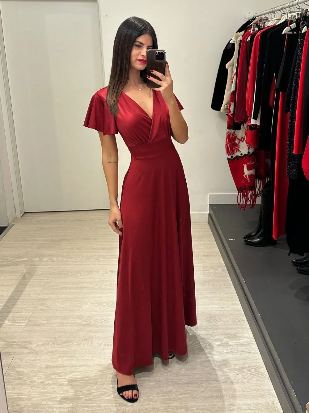 Vestito lungo raso manica