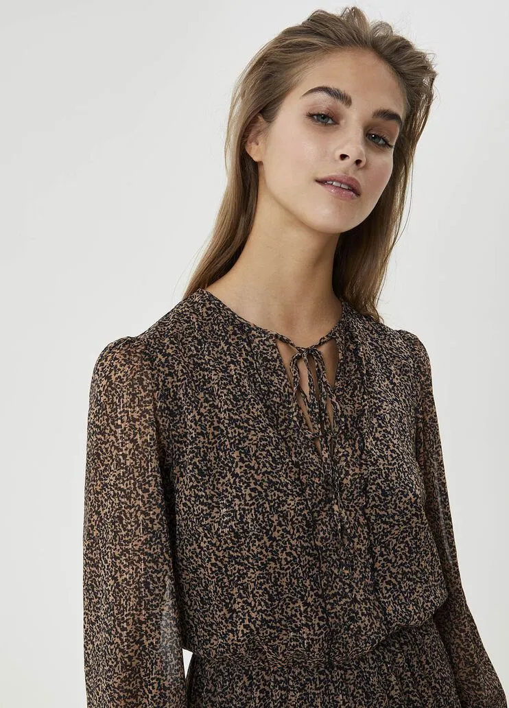 Vestito midi con cintura