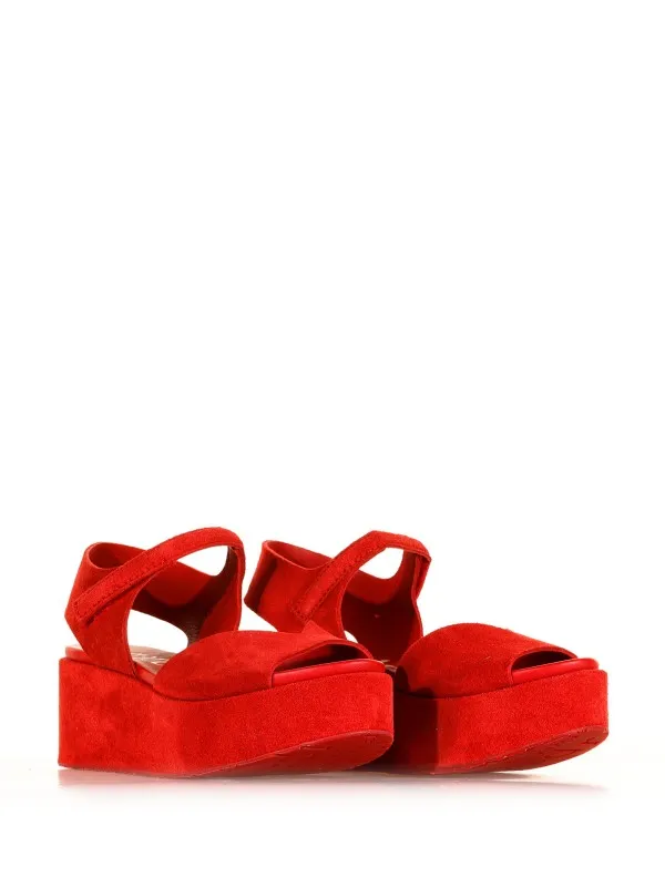 Wedge sandal in suede